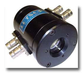 Double crystal Pockels cell for reduced drive voltage